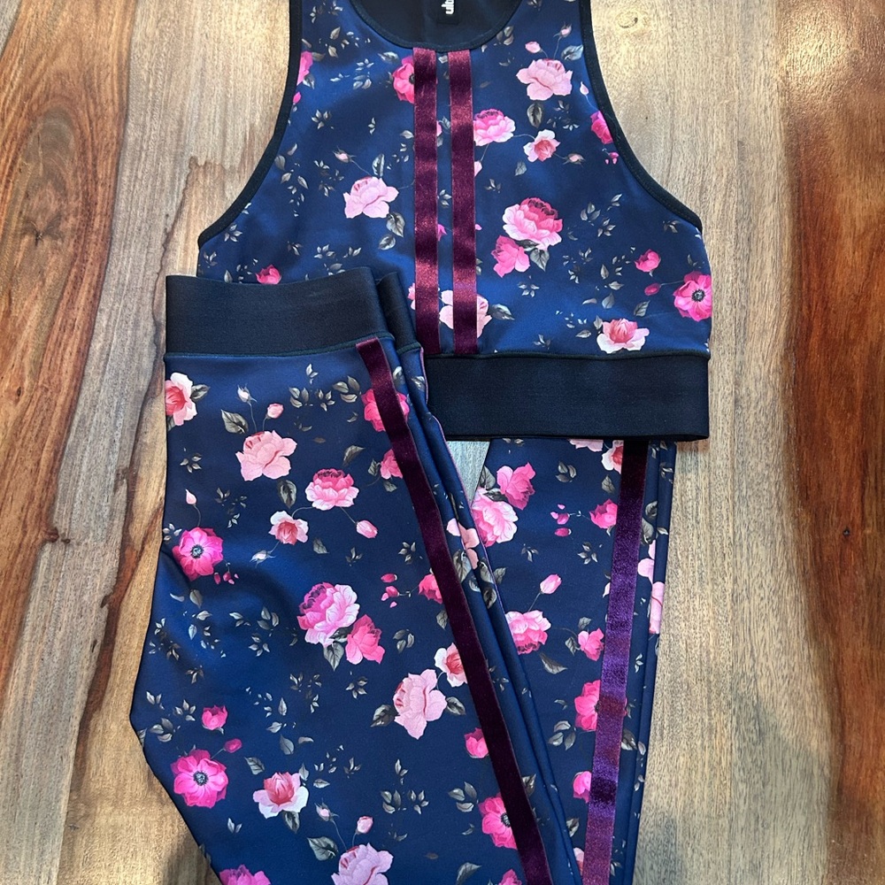 Ultracor floral Performance Leggings